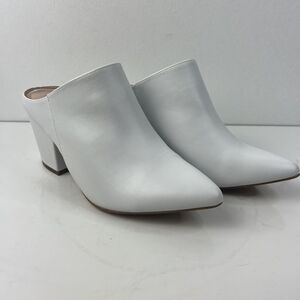 The Drop Leather White Slip On Block Heels Women’s Size 7